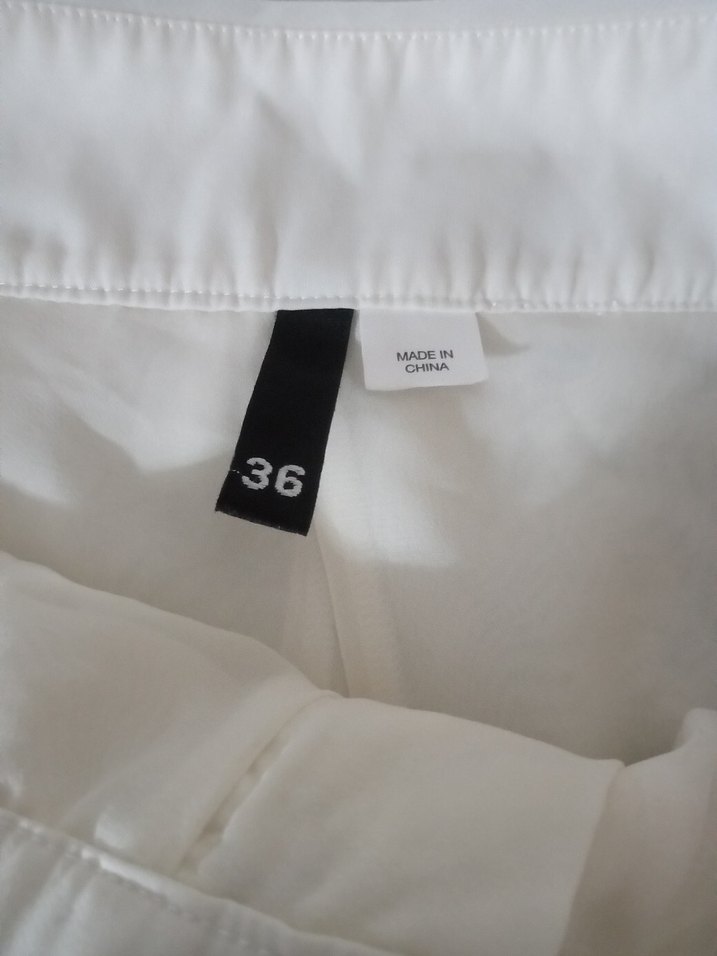 Düğmeli Beyaz Keten Mini Şort boy 33 cm - Görsel 3