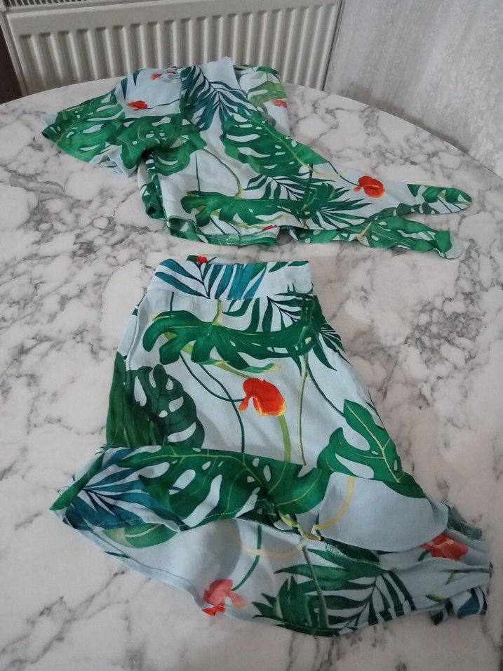 Yeşil Bohem Desenli Mini şortlu takım boy 28 cm - Görsel 2