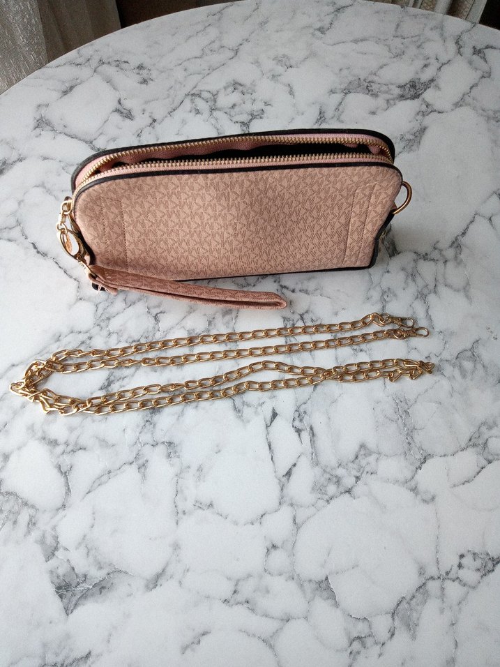 Bej Yılan Desenli Zincir Detaylı Deri Çanta - Görsel 3