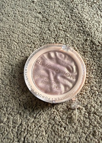 Bej Parlak Aydınlatıcı - Görsel 2