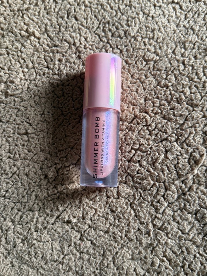 Revolution Parlak Bej Ruj - Görsel 2