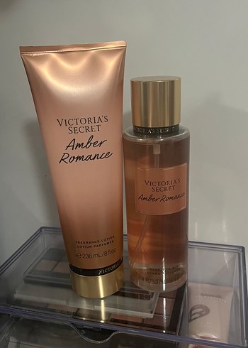  Beden Renk Victoria's Secret Amber Romance Kadın Parfüm Seti