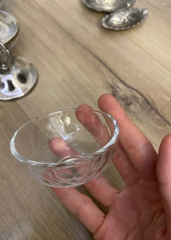 Gümüş Renkli Soyut Desenli Parlak Hediyelik Takım - Görsel 3