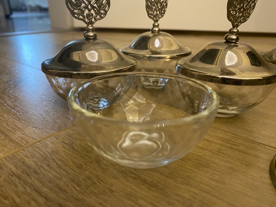 Gümüş Renkli Soyut Desenli Parlak Hediyelik Takım - Görsel 2