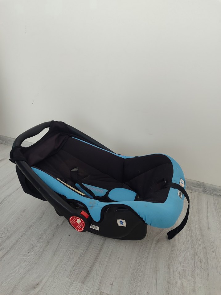 Koyu Mavi Bebek Oto Koltuğu - Görsel 4