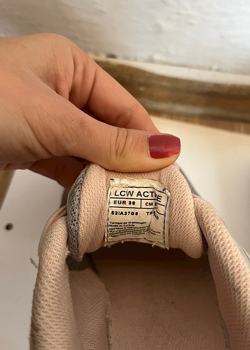 Gri Bağcıklı Kadın Spor Ayakkabı - Görsel 2