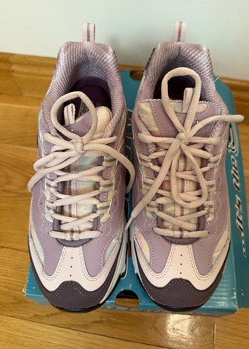 38 Beden Skechers Kadın Mor Bağcıklı Spor Ayakkabı