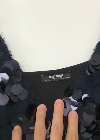 Zara Siyah İşlemeli V Yaka Askılı Bustiyer - Görsel 2