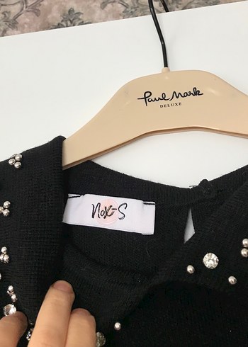 Kısa Kollu Siyah Beyaz Çizgili Triko Elbise - Görsel 3