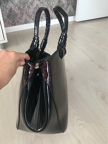 Beden Martello style rugan büyük boy çanta