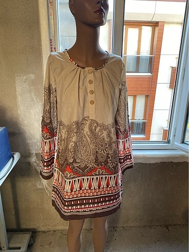 Bayan Kumas Tunik