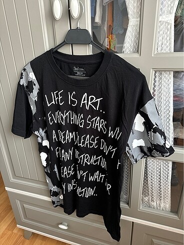 Yazılı tshirt