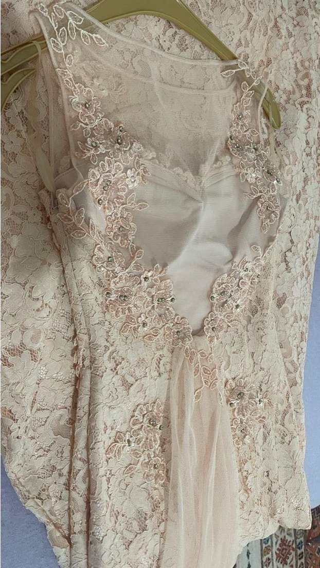 Dantelli Uzun Pembe V Yaka Abiye Elbise - Görsel 5