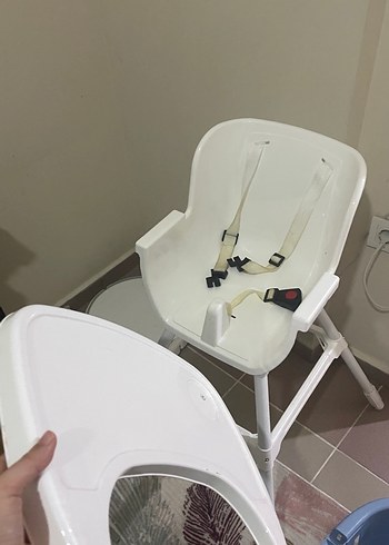 Beyaz Bebek Mama Sandalyesi - Görsel 4
