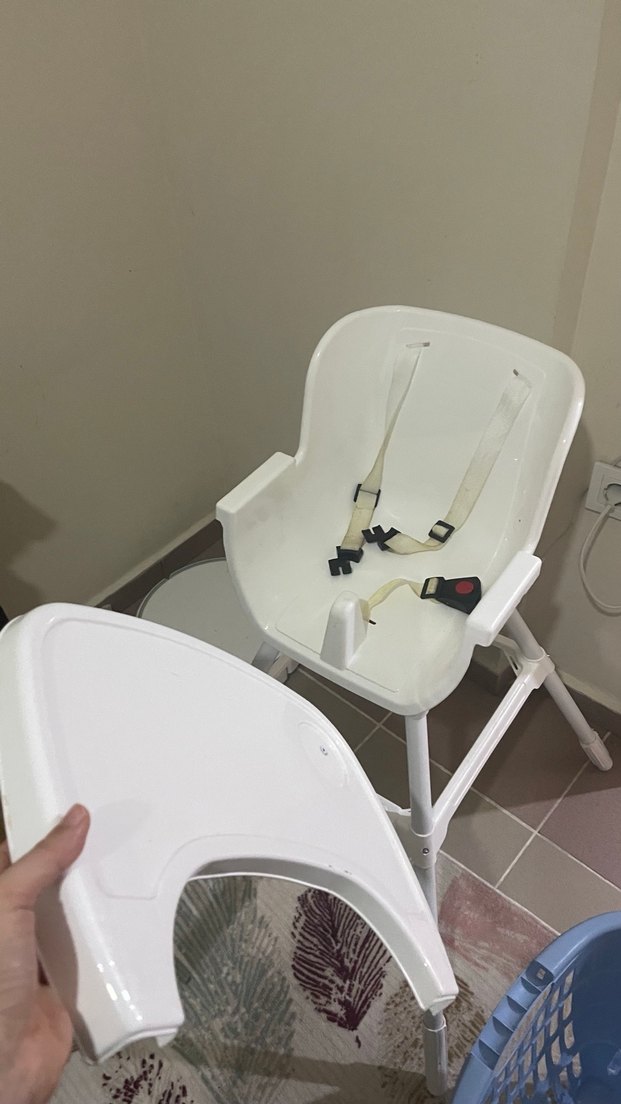 Beyaz Bebek Mama Sandalyesi - Görsel 4