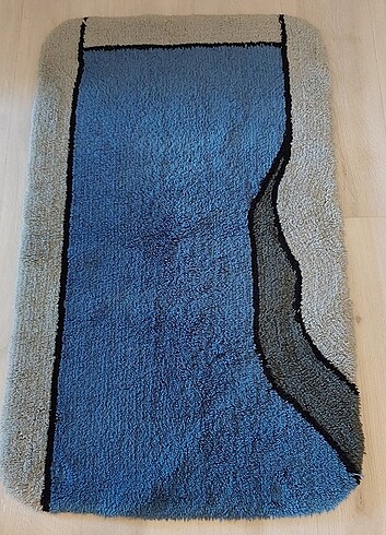 Banyo kilim, halı 