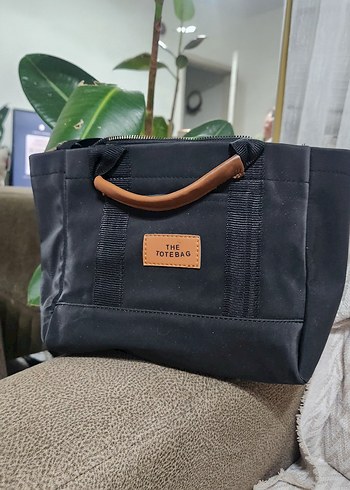 Siyah Deri Fermuarlı Kadın El Çantası - Görsel 2