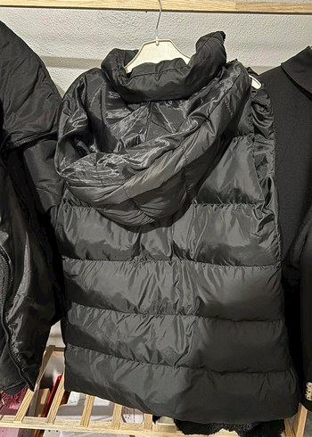 Siyah Fermuarlı Kadın Yelek - Görsel 4