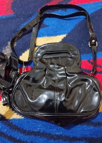 Siyah Parlak Deri Kadın Çanta ipi yedek var - Görsel 2