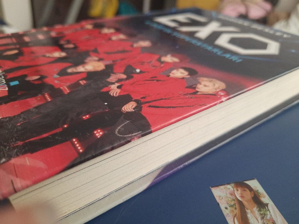 EXO kitap - Görsel 2