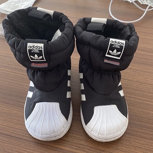 ADİDAS SUPERSTAR BOT