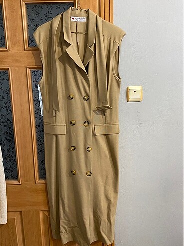 Zara Trençkot kesim camel elbise