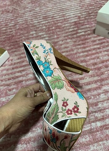 35 numara sıfır ayakkabı