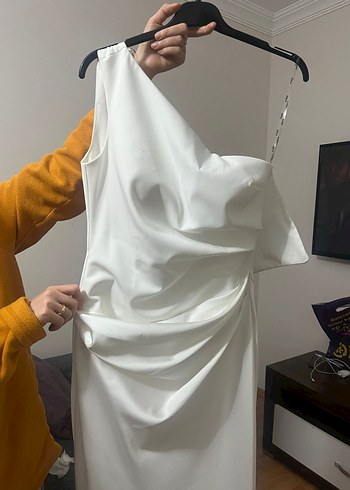 Straplez Beyaz A-Line Gelinlik - Görsel 4