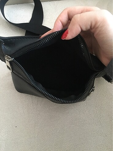 Siyah çanta - Görsel 6