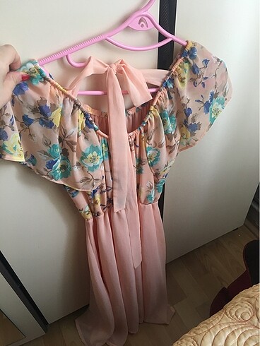 Çiçek desenli elbise - Görsel 2