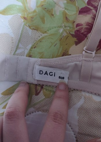 Dagi Marka Pudra Dolgulu Desensiz Düz İnce Askılı Sütyen - Görsel 3