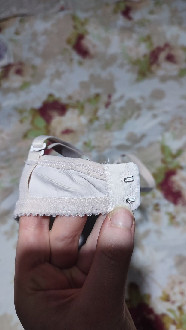 Dagi Marka Pudra Dolgulu Desensiz Düz İnce Askılı Sütyen - Görsel 4