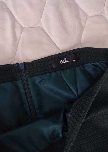 Adil Işık Yeşil Kareli Kumaş Yırtmaçlı Kalem Etek - Görsel 3