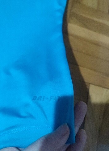s Beden mavi Renk Nike Pro Dri fit Mavi Kısa Kol V Yaka Likralı Tişört