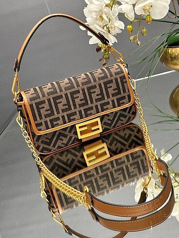 Fendi Baguette