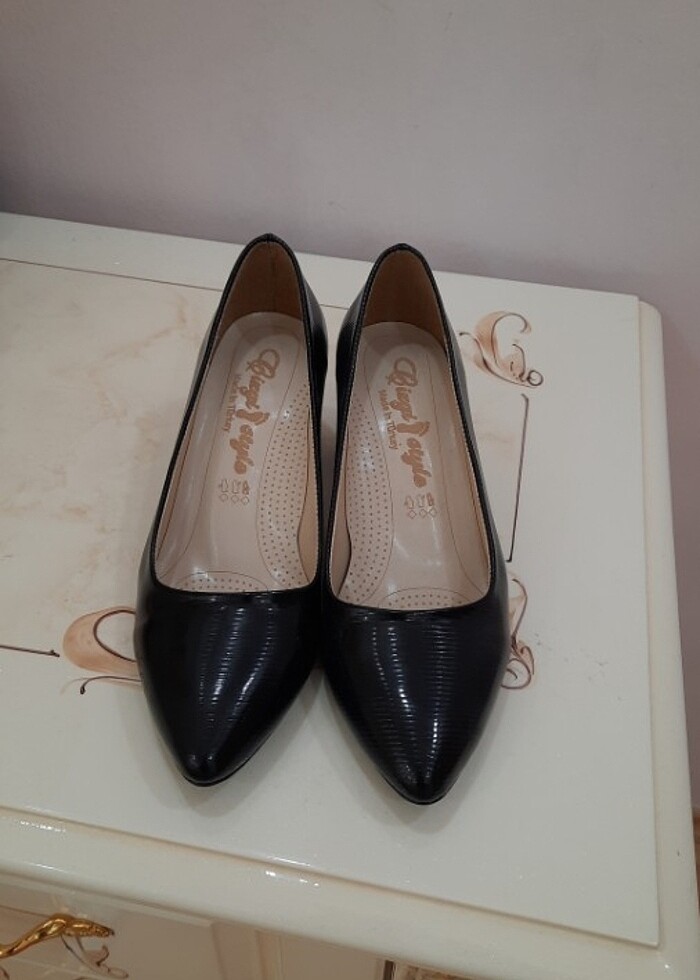 Ayakkabı - Görsel 2