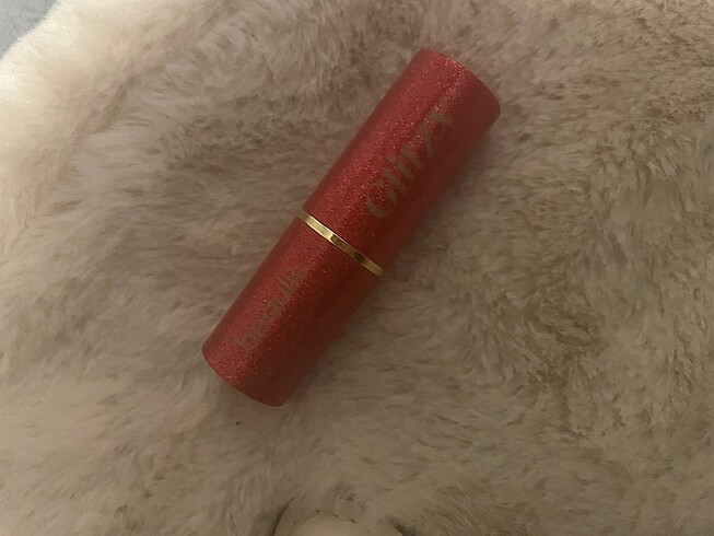 Beaulis geçen sezon yılbaşına özel ruj
