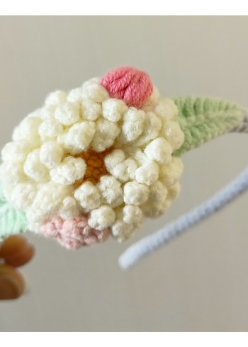 Tomurcuk Çiçekli El Örmesi Çocuk Taç - Görsel 2