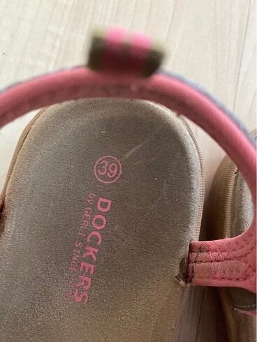 39 Beden Dockers pembe sandalet