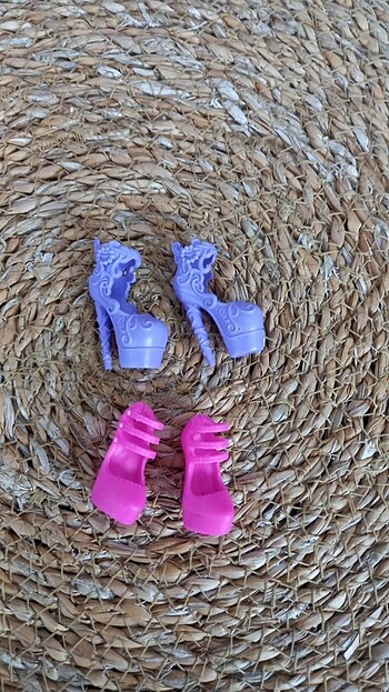 Monster High ayakkabı ikili fiyat