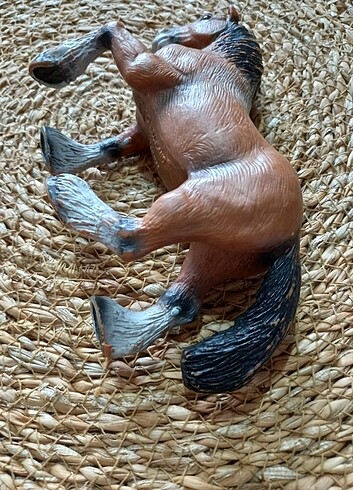 Beden Renk Bully marka At 25 cm