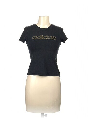 PreLoved T-shirt %70 İndirimli.