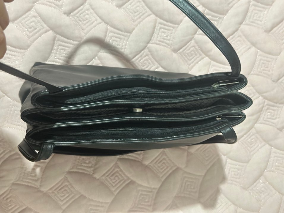 Prada Siyah Deri Fermuarlı Kadın Çanta - Görsel 3