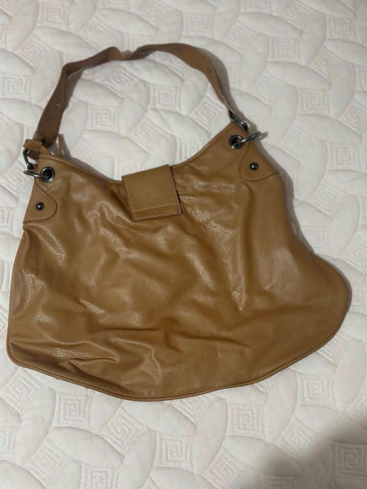 Taba Deri Tokalı Kadın Çantası - Görsel 2