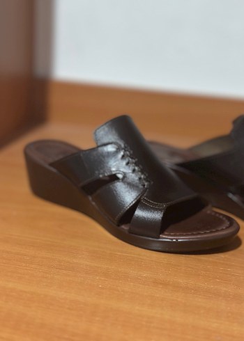 Dolgu topuk terlik - Görsel 2