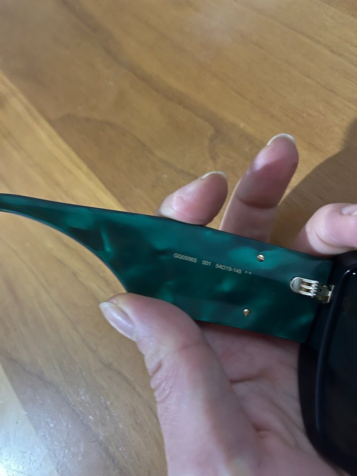 Orijinal Gucci Siyah Gotik Kadın Güneş Gözlüğü - Görsel 4