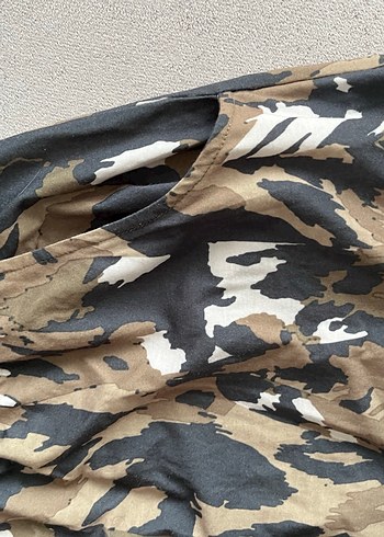 Kamuflaj Desenli Kemerli straplez elbise - Görsel 3