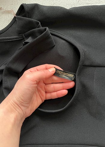 Siyah V Yaka Kolsuz Kalem Elbise - Görsel 4