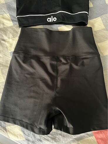 Alo Yoga Biker Tayt - Görsel 5