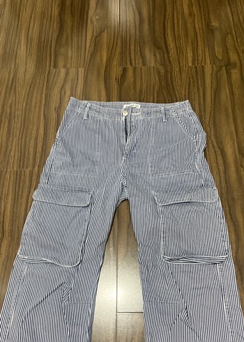 Stradivarius Lacivert Çizgili Rahat Kesim Kot Pantolon - Görsel 3